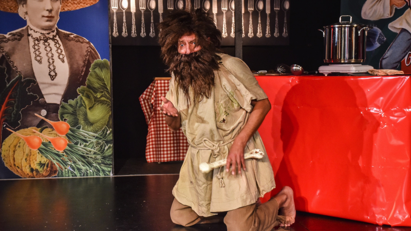 Oetzi im Hoftheater Bergkirchen - Mahlzeit!